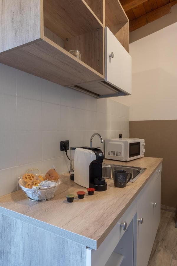 Angolo Nascosto Apartments San Fiorano ภายนอก รูปภาพ